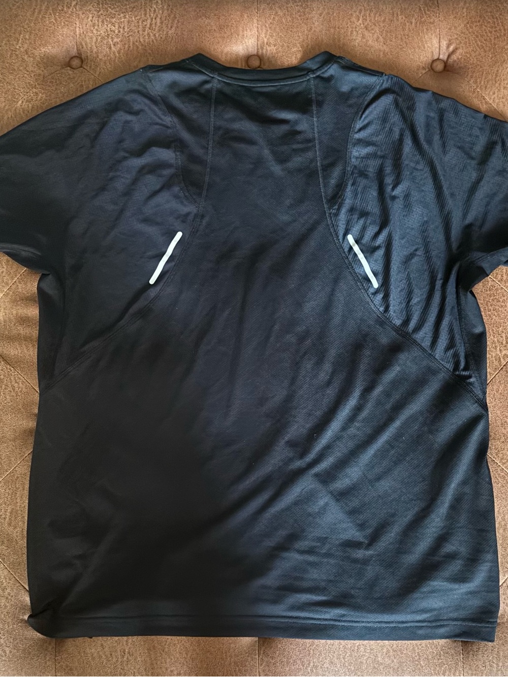 Men's Fabletics “The O2” Black Performance Tee. Large. Excellent condition! - Picture 7 of 9